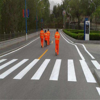 深圳宝安园区划线服务解析 停车位划线价格、工艺与交通安全重要性